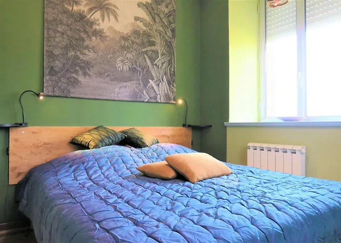 Appartement Avec Wifi, Vue Sur Le Port De Ploumanac\'H A Perros-Guirec - Ref 876